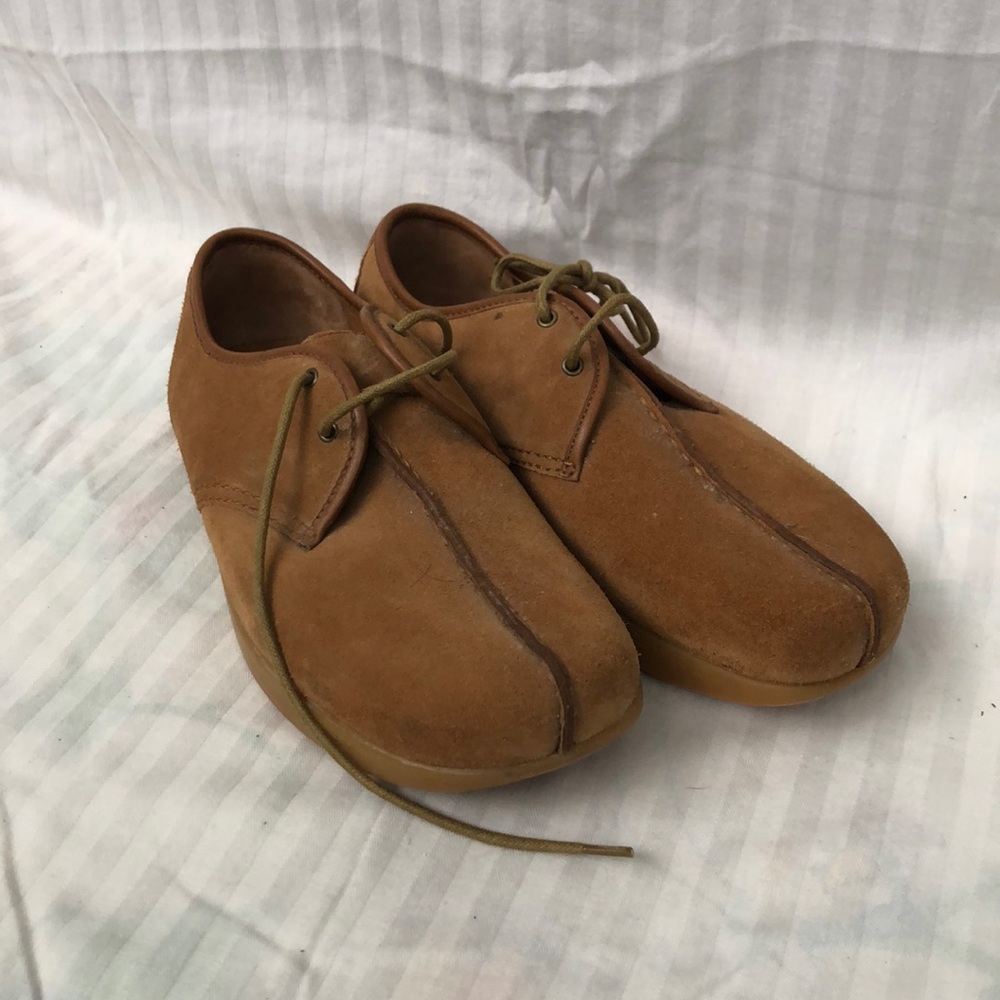 Leather Earth shoes